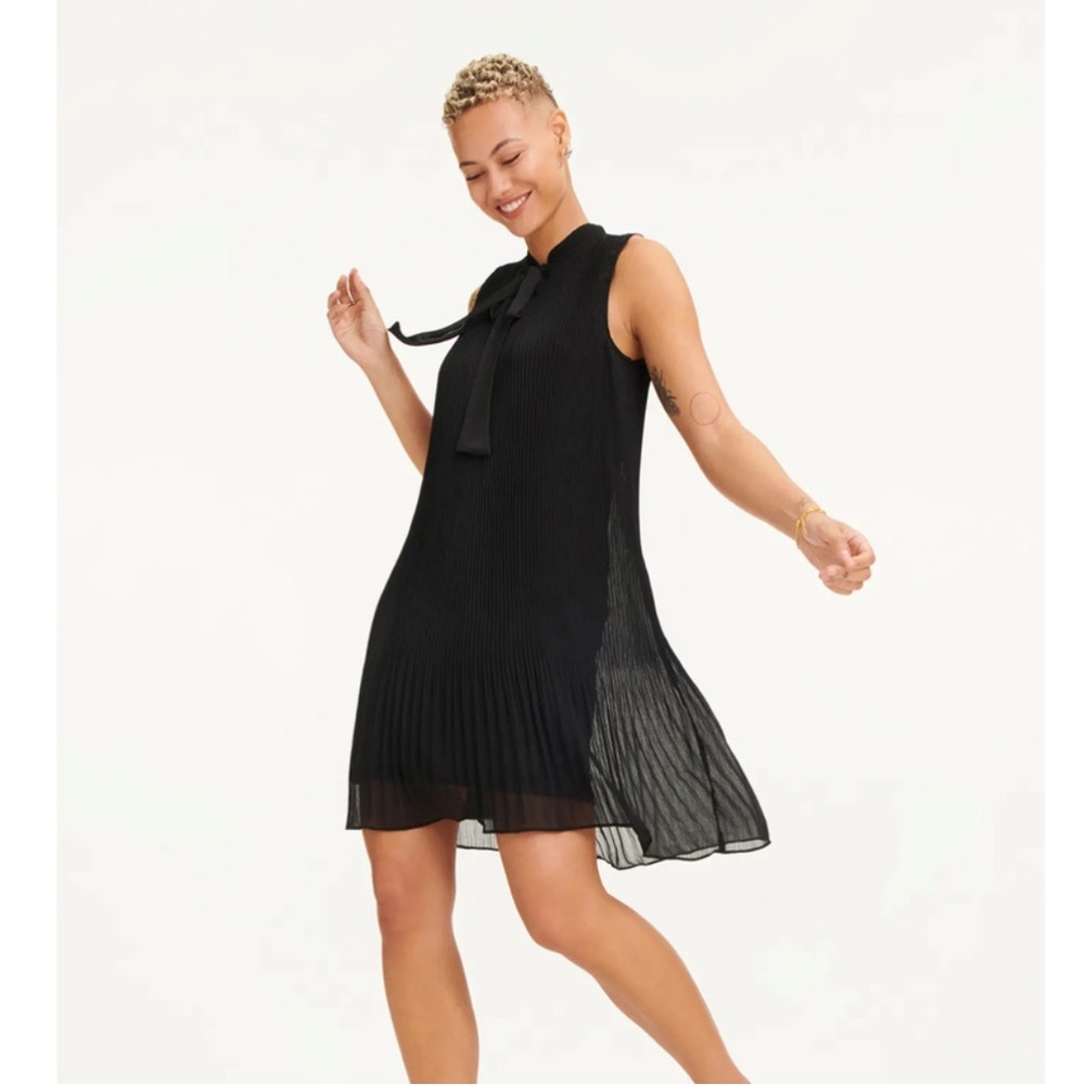 DKNY Women's Black Sleeveless Tie-Neck Pleated Mini Dress Size 8